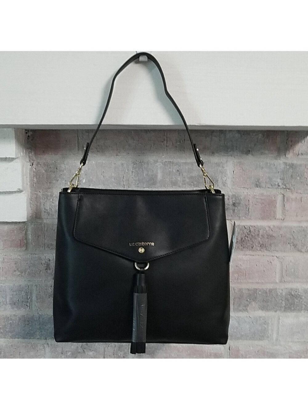 LIZ Claiborne Shoulder Bag